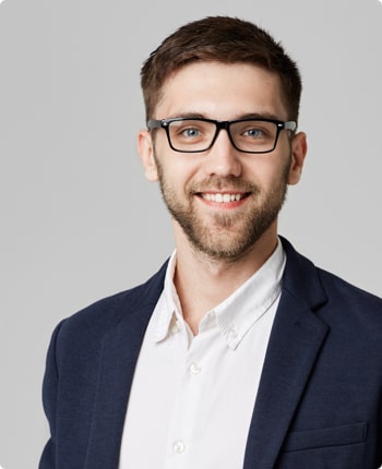 اکبر دانیالی